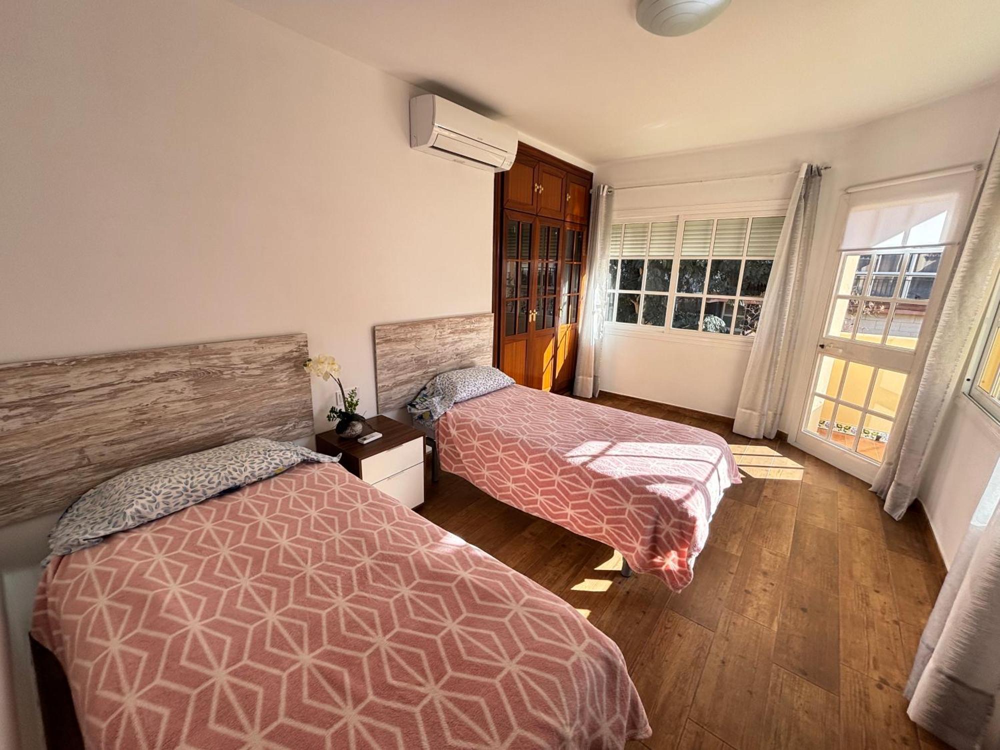 Villa Casa Vega Фуэнхирола Экстерьер фото