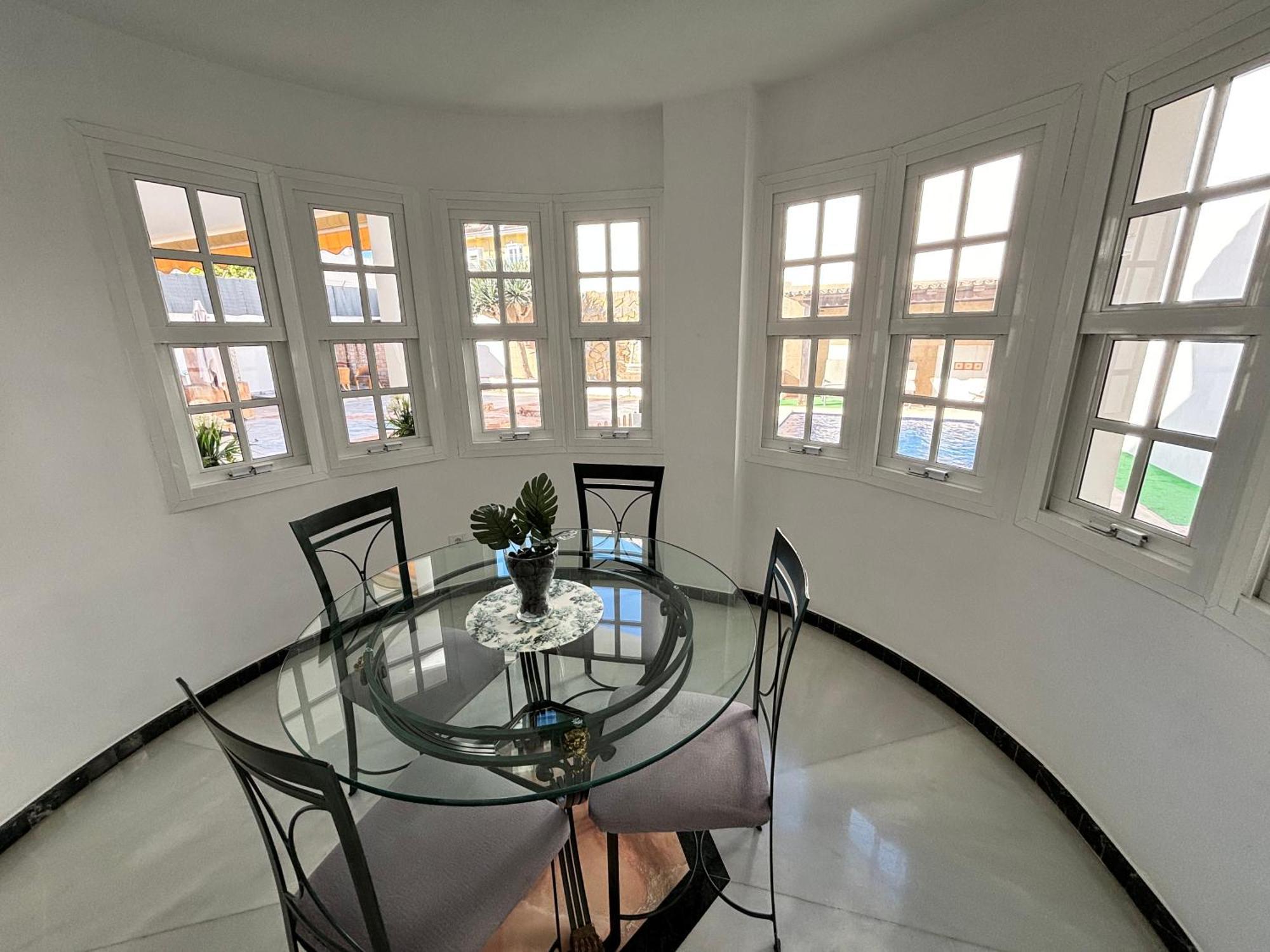 Villa Casa Vega Фуэнхирола Экстерьер фото